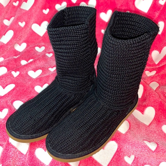 Authentic Knit Black UGG Boot Size 8 - Picture 3 of 12